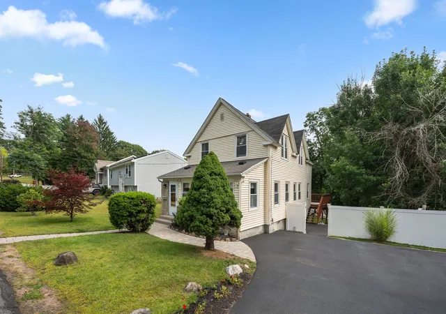 Photo 1 of Single family home for sale at 46 Chester St, Worcester, MA 01605 | MLS# 73575436 | Listing updated on 2026-09-14