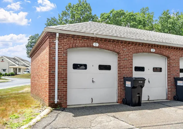 Listing Photo 4 - Condo for sale in building located at 5 Walnut, Devens, MA 01702 - Unit #5A