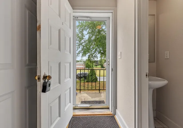 Listing Photo 5 - Condo for sale in building located at 5 Walnut, Devens, MA 01702 - Unit #5A