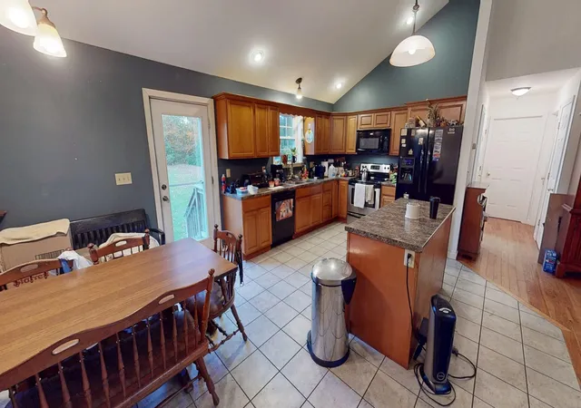 Photo 3 of Single family home for sale at 214 Tom Swamp Rd, Athol, MA 01331 | MLS# 73572383 | Listing updated on 2026-10-12