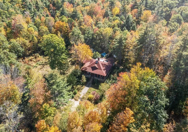 Photo 2 of Single family home for sale at 25 Fairbank St, Winchendon, MA 01475 | MLS# 73587925 | Listing updated on 2026-10-16