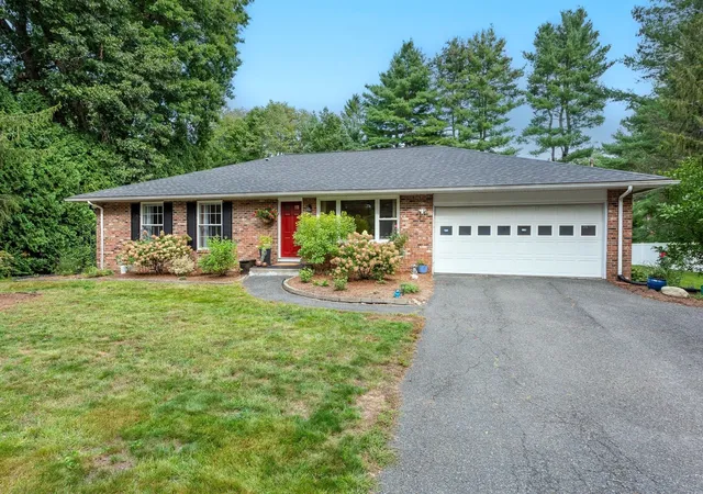 Photo 1 of Single family home for sale at 69 Grantwood Dr, Amherst, MA 01002 | MLS# 73578360 | Listing updated on 2026-10-02
