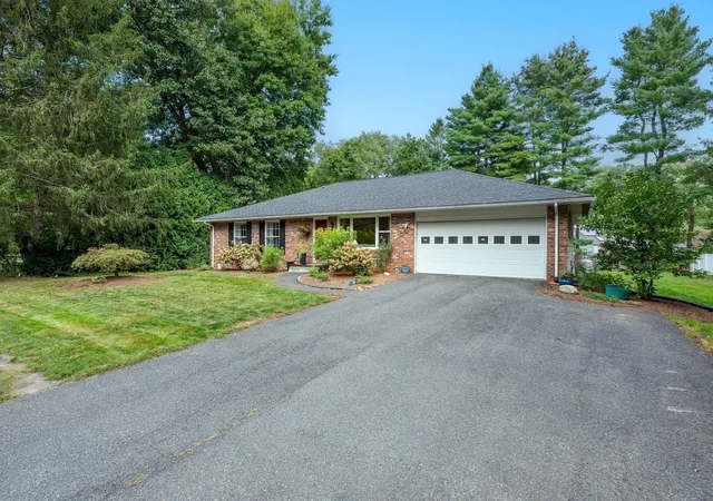 Photo 3 of Single family home for sale at 69 Grantwood Dr, Amherst, MA 01002 | MLS# 73578360 | Listing updated on 2026-10-02