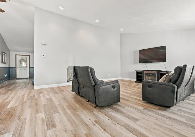 Photo 1 of Condo for sale at 48 Lovering St #8, Medway, MA 02053 | MLS# 73588414 | Listing updated on 2026-10-12