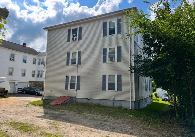 Photo 3 of House for sale at 56 Water St, Southbridge, MA 01550 | MLS# 73572801 | Listing updated on 2026-09-12