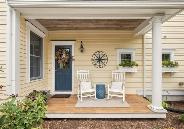 Photo 3 of Single family home for sale at 93 Watch Hl Dr, Scituate, MA 02066 | MLS# 73575352 | Listing updated on 2026-09-26
