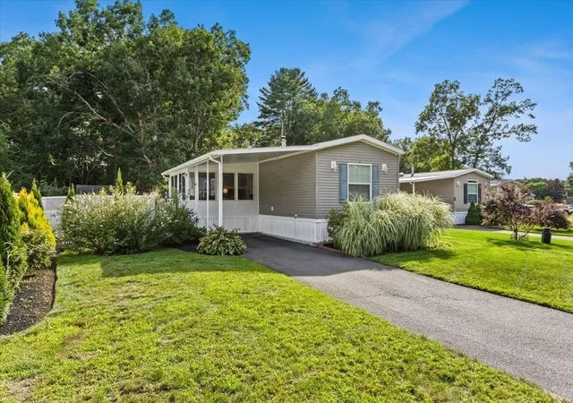 Photo 3 of Manufactured home for sale at 17 Deer Hl Ln, Plymouth, MA 02360 | MLS# 73572298 | Listing updated on 2026-09-05