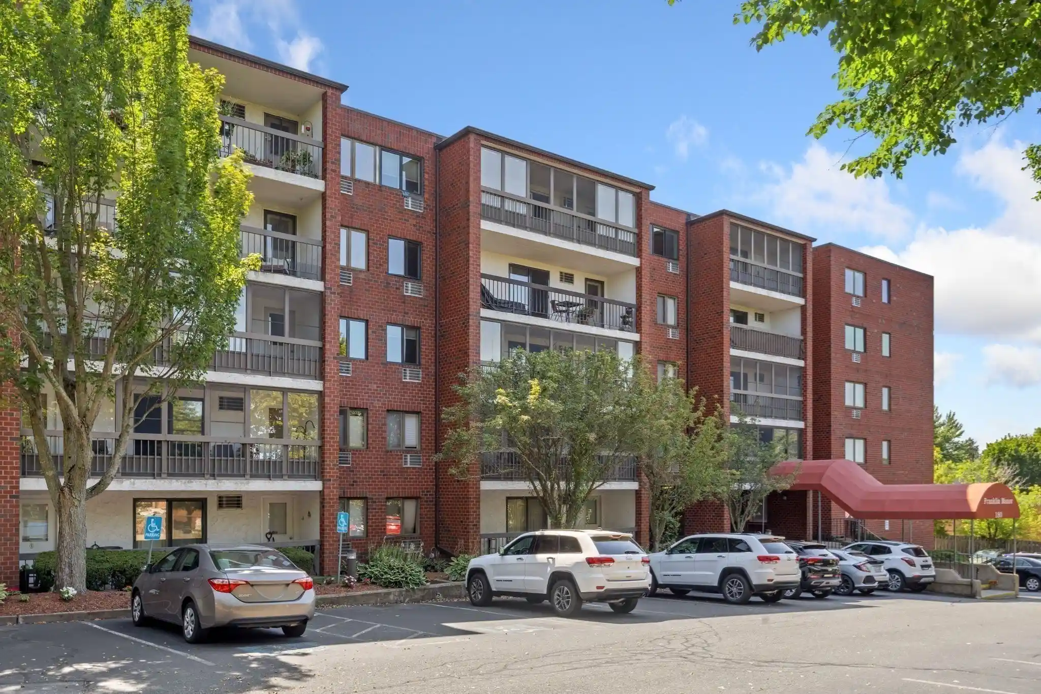 Listing Photo 1 - Condo for sale in 180 Grn St located at 180 Grn St, Melrose, MA 02176 - Unit #411