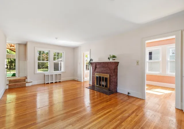 Photo 4 of Single family home for sale at 124 Luce St, Lowell, MA 01852 | MLS# 73588100 | Listing updated on 2026-10-11