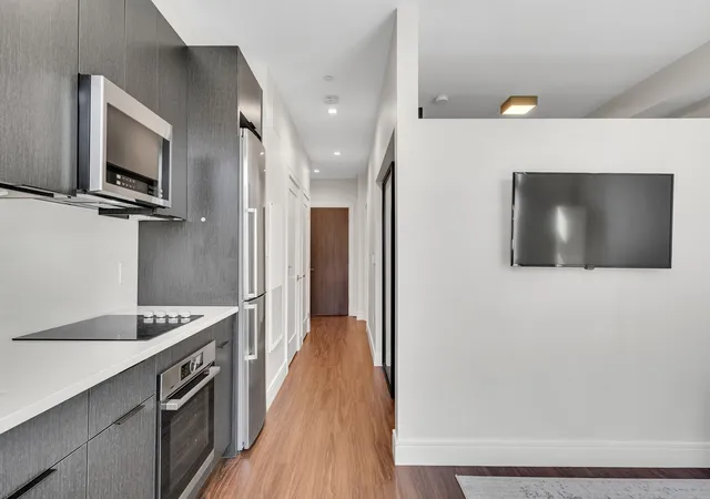 Listing Photo 5 - Condo for sale in The Mark at DeNormandie Wharf located at 99 Sumner, Boston, MA 02128 - Unit #408