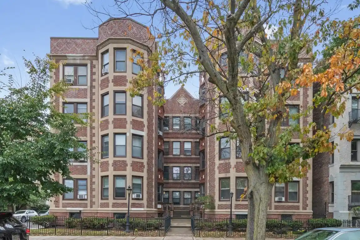 Listing Photo 1 - Condo for sale in 1267 Commonwealth Ave located at 1267 Commonwealth Ave, Boston, MA 02134 - Unit 1267 Commonwealth Ave
