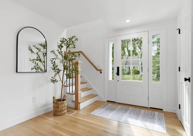 Photo 3 of Single family home for sale at 30 Deerfield Rd, Osterville, MA 02655 | MLS# 73571509 | Listing updated on 2026-09-07
