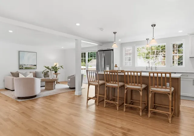 Photo 4 of Single family home for sale at 30 Deerfield Rd, Osterville, MA 02655 | MLS# 73571509 | Listing updated on 2026-09-07