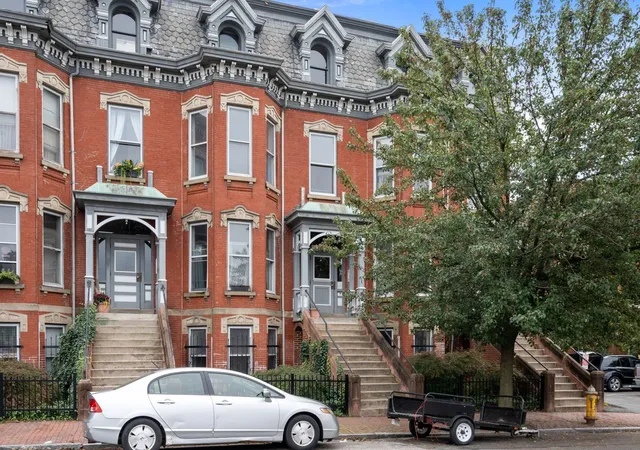 Photo 1 of Condo for sale at 72 Temple #3, Springfield, MA 01105 | MLS# 73588232 | Listing updated on 2026-10-12