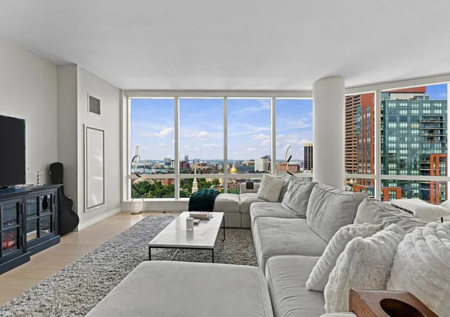 Photo 2 of Condo for sale at 1 Franklin St #2604, Boston, MA 02110 | MLS# 73563923 | Listing updated on 2026-09-06