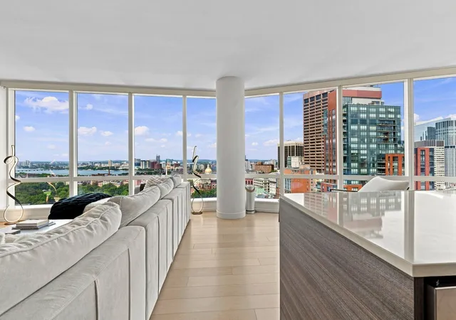 Photo 4 of Condo for sale at 1 Franklin St #2604, Boston, MA 02110 | MLS# 73563923 | Listing updated on 2026-10-23