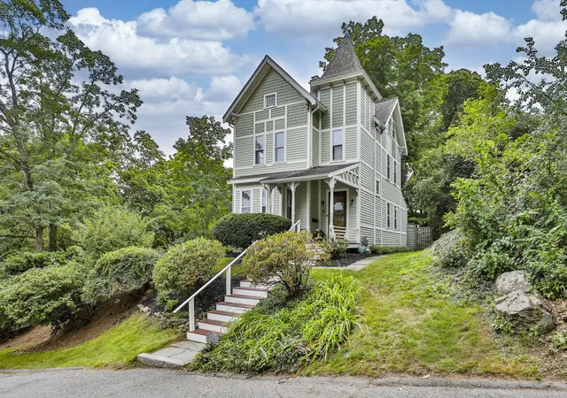 Photo 1 of Sale Pending at 4 Hillside Ave, Wakefield, MA 01880 | MLS# 73574683 | Listing updated on 2026-09-29