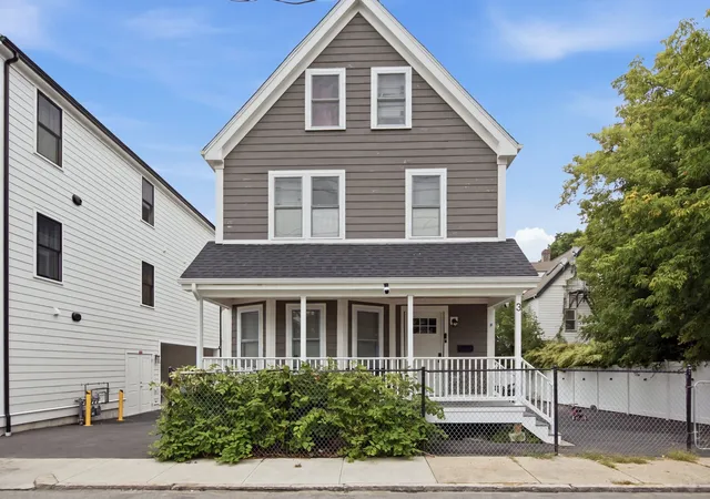 Photo 1 of Single family home for sale at 3 Oakhurst St, Dorchester Center, MA 02124 | MLS# 73575961 | Listing updated on 2026-09-15