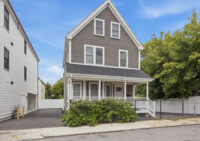 Photo 2 of Single family home for sale at 3 Oakhurst St, Dorchester Center, MA 02124 | MLS# 73575961 | Listing updated on 2026-09-15
