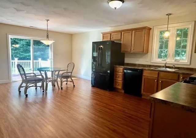 Photo 4 of Condo for sale at 6 Ashley Ln #38, Methuen, MA 01844 | MLS# 73573328 | Listing updated on 2026-09-12
