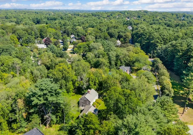 Photo 2 of Single family home for sale at 220 Essex St, Lynnfield, MA 01940 | MLS# 73573598 | Listing updated on 2026-09-12