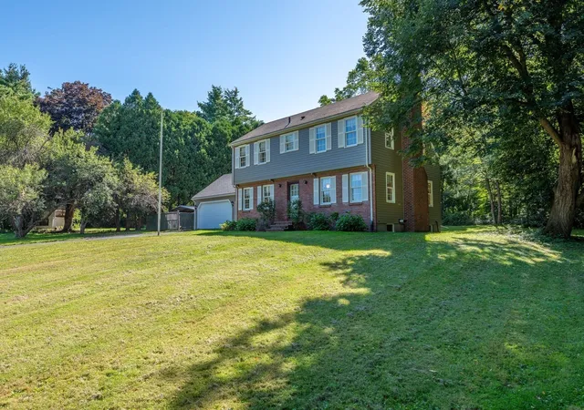 Photo 2 of Sale Pending at 120 Rolling Ridge Rd, Amherst, MA 01002 | MLS# 73578938 | Listing updated on 2026-10-07