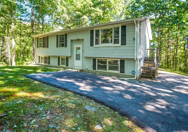 Photo 2 of Single family home for sale at 45 Pleasantdale Rd, Rutland, MA 01543 | MLS# 73586286 | Listing updated on 2026-10-16