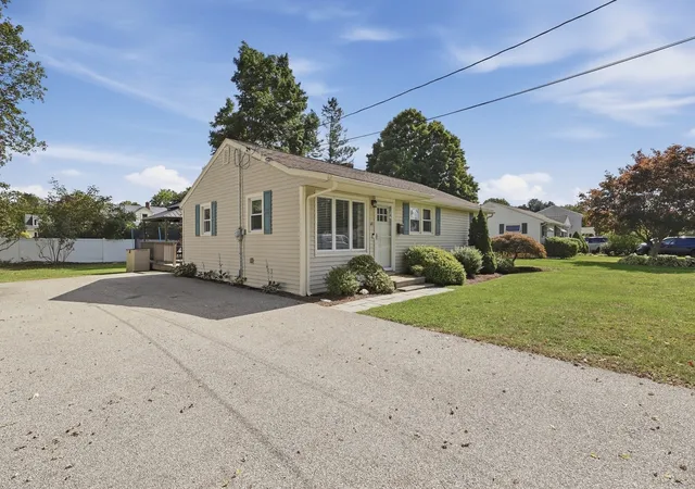 Photo 3 of Sale Pending at 49 Wheelock St, Oxford, MA 01540 | MLS# 73580949 | Listing updated on 2026-10-14