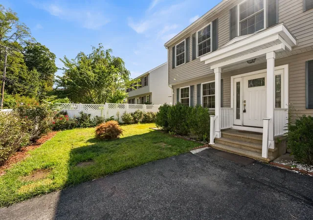 Photo 2 of Single family home for sale at 388 Varnum Ave, Lowell, MA 01854 | MLS# 73575081 | Listing updated on 2026-09-15