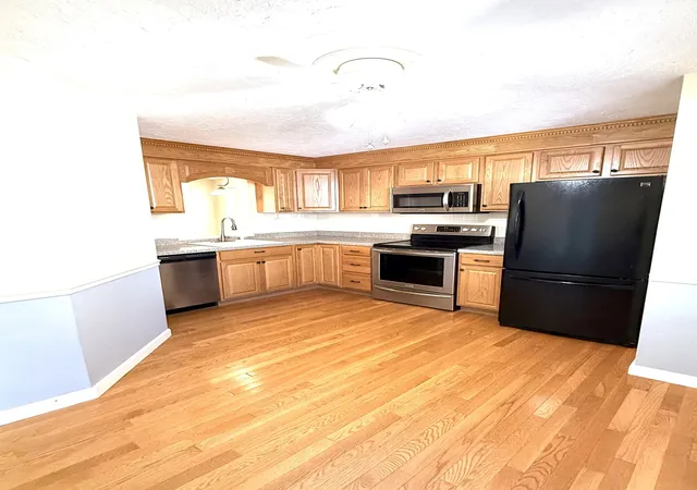Photo 3 of Condo for sale at 655 Pleasant St #8, East Weymouth, MA 02189 | MLS# 73578625 | Listing updated on 2026-10-04