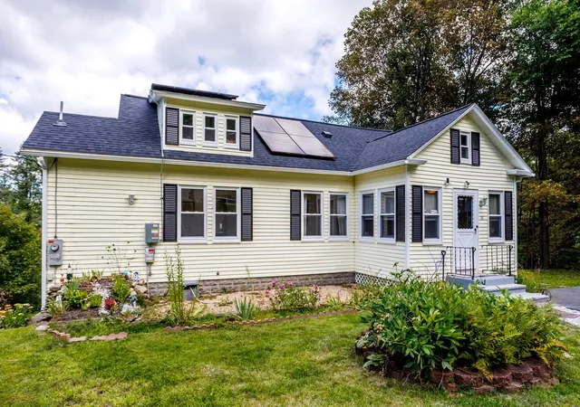 Photo 2 of Single family home for sale at 36 Leominster St, Westminster, MA 01473 | MLS# 73570444 | Listing updated on 2026-09-05