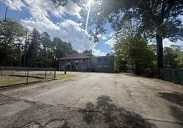 Photo 3 of Single family home for sale at 68 Smith Rd, Milton, MA 02186 | MLS# 73583711 | Listing updated on 2026-10-03
