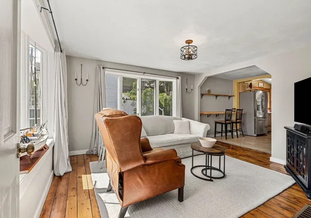 Listing Photo 4 - Condo for sale in building located at 1 Granite Ct, Gloucester, MA 01930