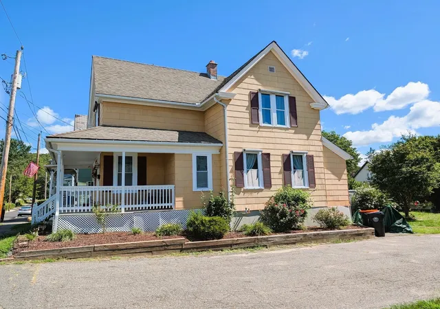Single family home for sale at 27 South St, South Hadley, MA 01075 | MLS# 73574189