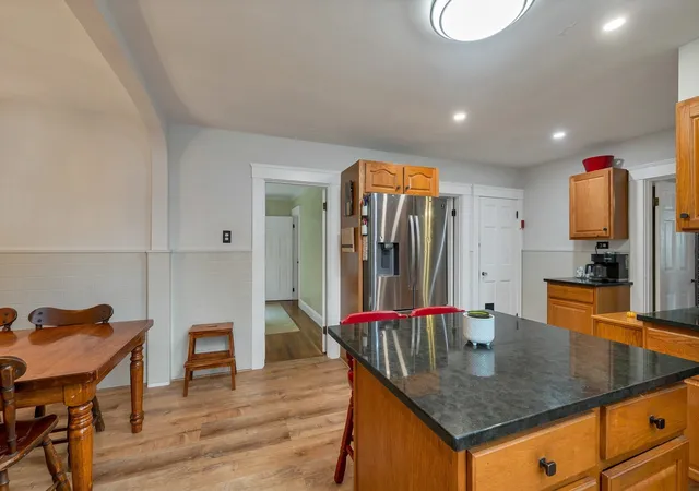 Photo 4 of Single family home for sale at 5 Grant St, North Chelmsford, MA 01863 | MLS# 73574828 | Listing updated on 2026-09-14