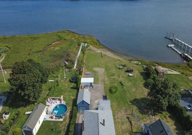 Photo 3 of Sale Pending at 2714 Riverside Ave, Somerset, MA 02726 | MLS# 73573014 | Listing updated on 2026-09-30