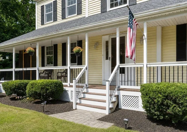 Photo 3 of Single family home for sale at 116 Island Rd, Lunenburg, MA 01462 | MLS# 73572764 | Listing updated on 2026-09-12