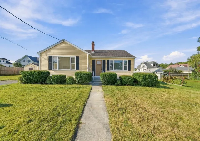 Photo 2 of Sale Pending at 26 Gorham St, South Dartmouth, MA 02748 | MLS# 73578312 | Listing updated on 2026-10-14