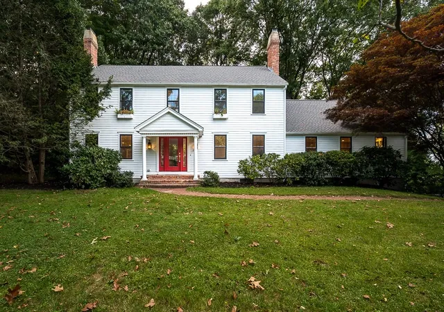 Photo 1 of Single family home for sale at 6 Olde Meetinghouse Rd, Westborough, MA 01581 | MLS# 73579044 | Listing updated on 2026-09-21