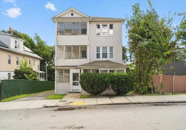 Photo 1 of Sale Pending at 121 Illinois St, Worcester, MA 01603 | MLS# 73571134 | Listing updated on 2026-09-23