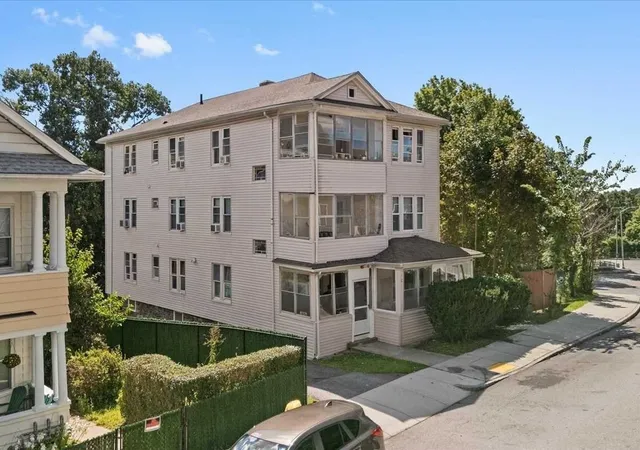 Photo 3 of Sale Pending at 121 Illinois St, Worcester, MA 01603 | MLS# 73571134 | Listing updated on 2026-09-23
