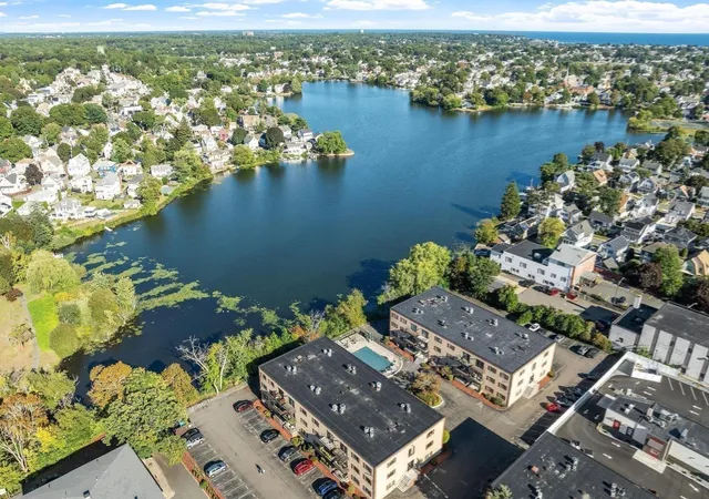 Listing Photo 1 - Condo for sale in building located at 406-u 301 Broadway, Lynn, MA 01940 - Unit #301