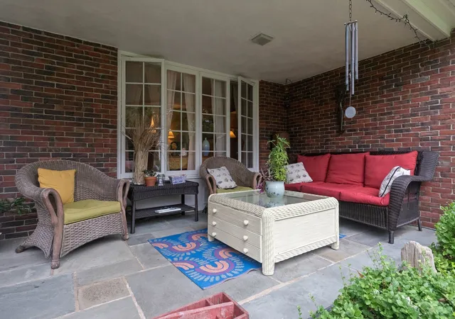 Photo 3 of Sale Pending at 1 Elm Top Ln, Beverly, MA 01915 | MLS# 73570893 | Listing updated on 2026-09-24