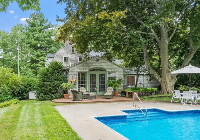 Photo 3 of Sale Pending at 36 Haggetts Pond Rd, Andover, MA 01810 | MLS# 73573958 | Listing updated on 2026-09-29