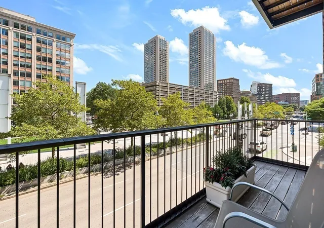 Listing Photo 4 - Condo for sale in building located at 199 State St, Boston, MA 02109 - Unit #201