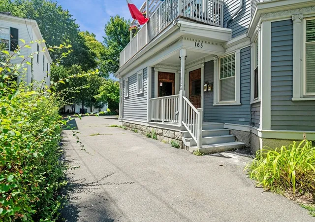 Photo 3 of Condo for sale at 163 North St #1, Salem, MA 01970 | MLS# 73568592 | Listing updated on 2026-10-18