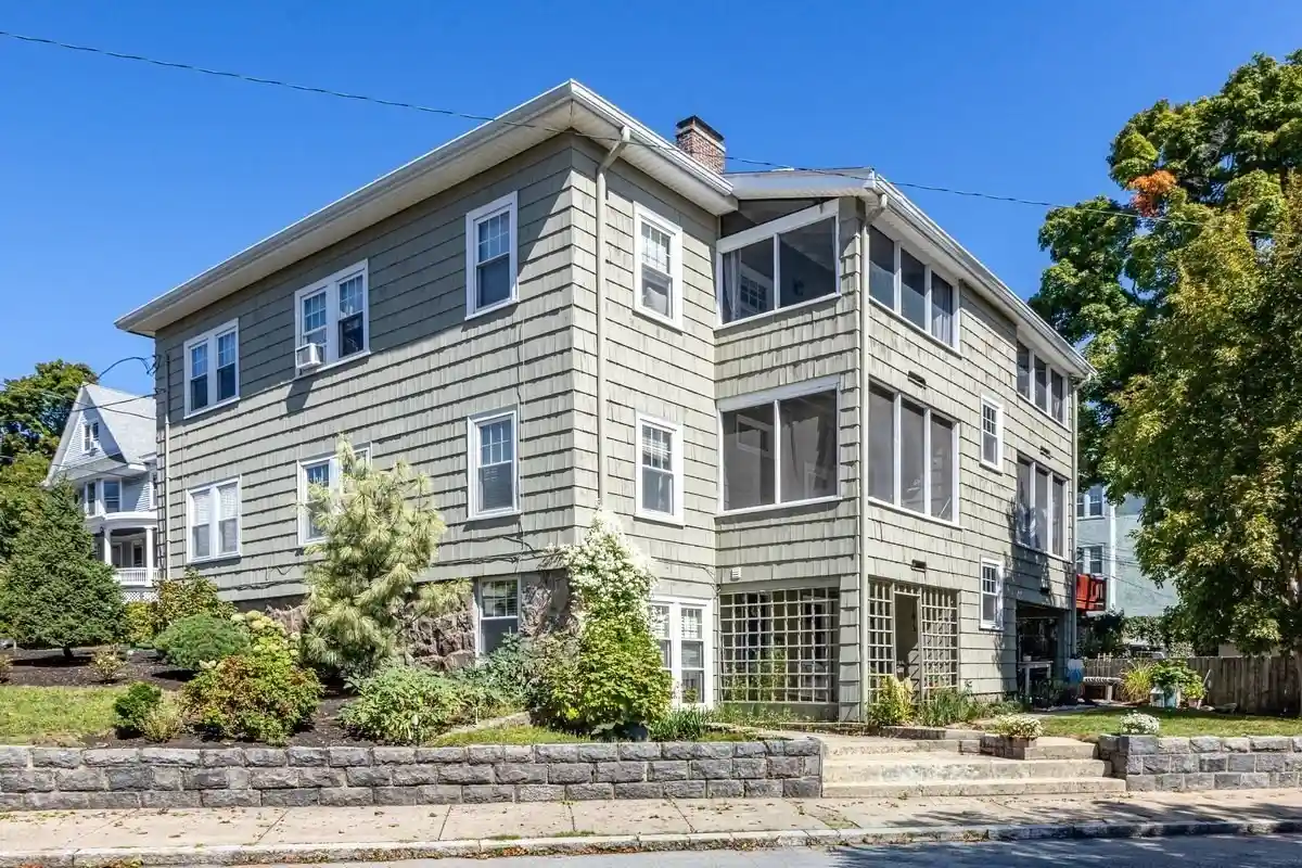 Listing Photo 2 - Condo for sale in 60 Guernsey St located at 60 Guernsey St, Boston, MA 02131 - Unit 60 Guernsey St