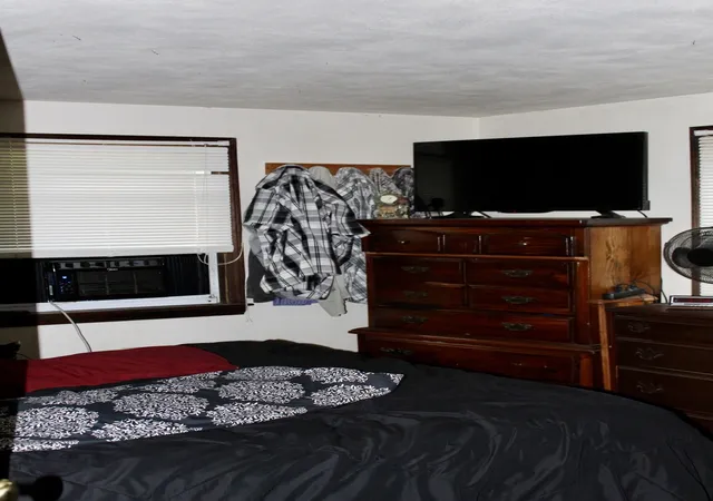 Photo 2 of Single family home for sale at 6 Howard George Ct, Salisbury, MA 01952 | MLS# 73573456 | Listing updated on 2026-09-12