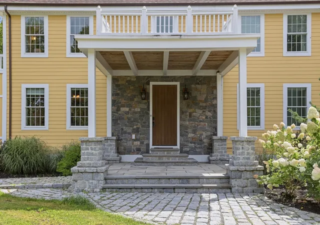 Photo 3 of Single family home for sale at 6 James Patten Dr, Sterling, MA 01564 | MLS# 73575092 | Listing updated on 2026-09-21