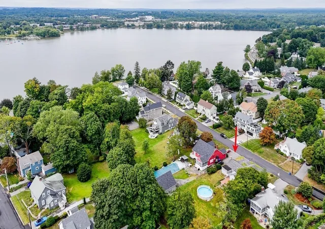Photo 3 of Single family home for sale at 16 Central St, Wakefield, MA 01880 | MLS# 73572008 | Listing updated on 2026-09-17